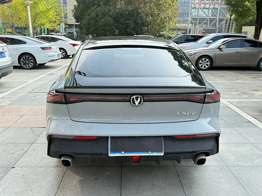 Changan UNI-V