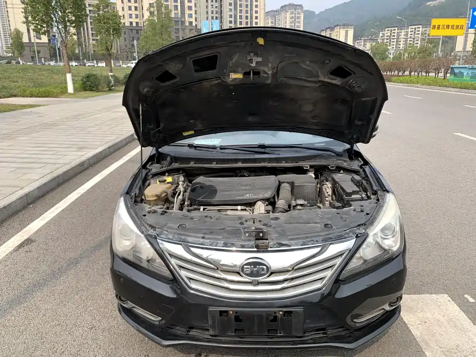 BYD G5