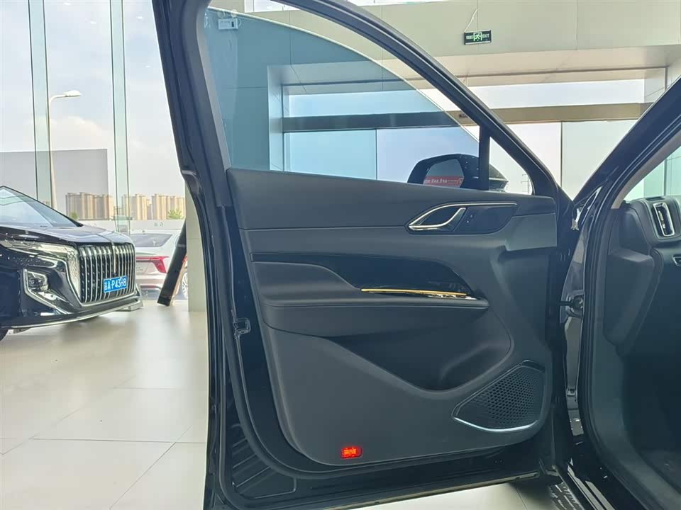 Hongqi HS3 Hongqi HS3