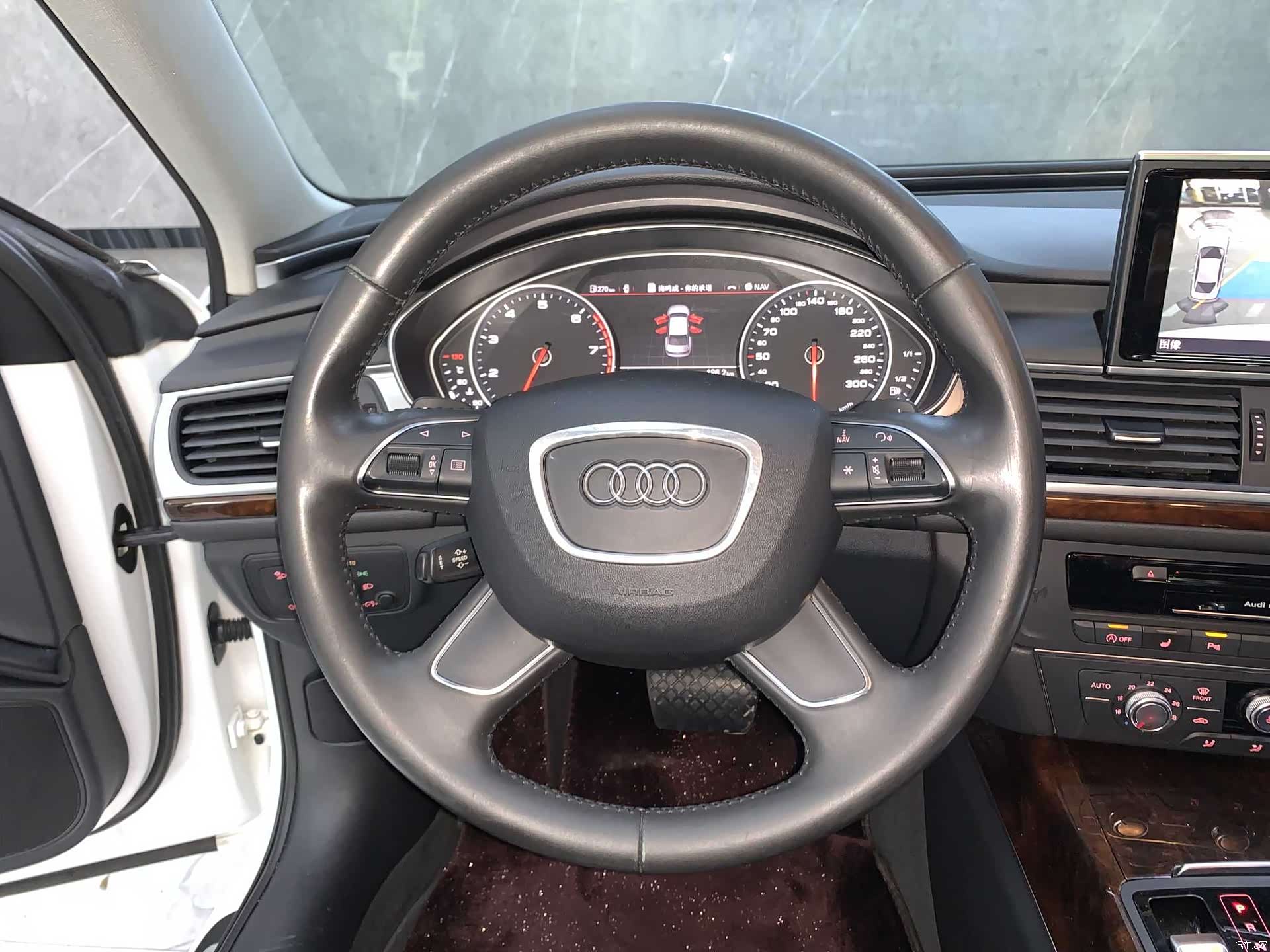 Audi A6L, 2015 18
