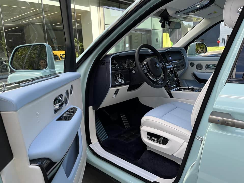 Rolls-Royce Cullinan