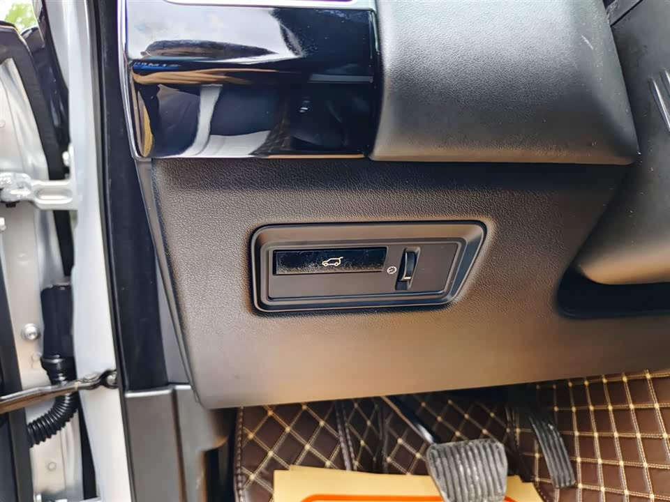 Land Rover Range Rover Land Rover Range Rover