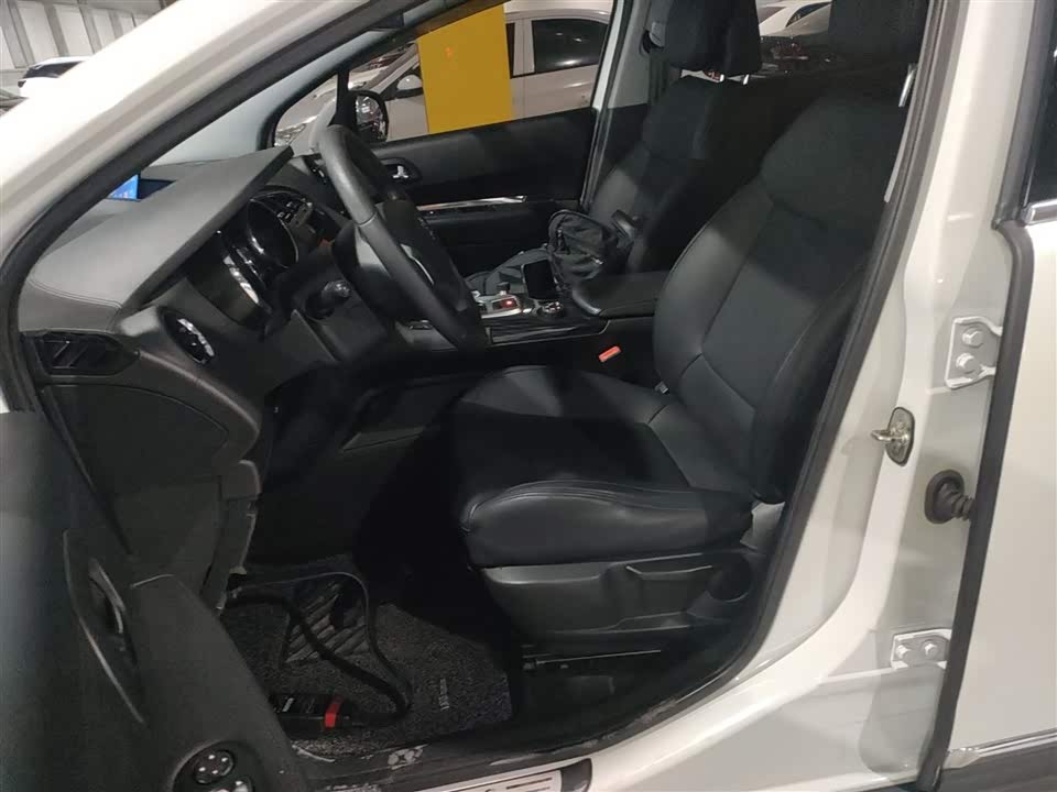 Peugeot 3008 Peugeot 3008