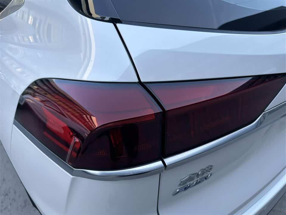 Weipai Latte DHT-PHEV