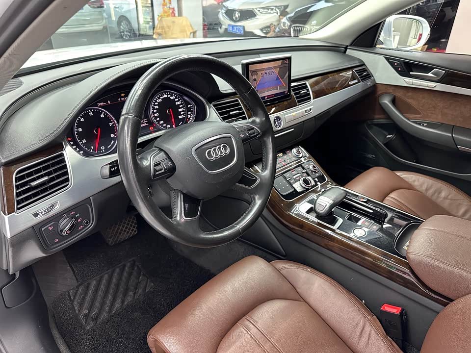 Audi A8