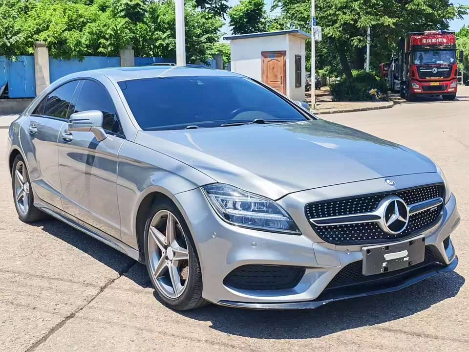Mercedes-Benz CLS Mercedes-Benz CLS