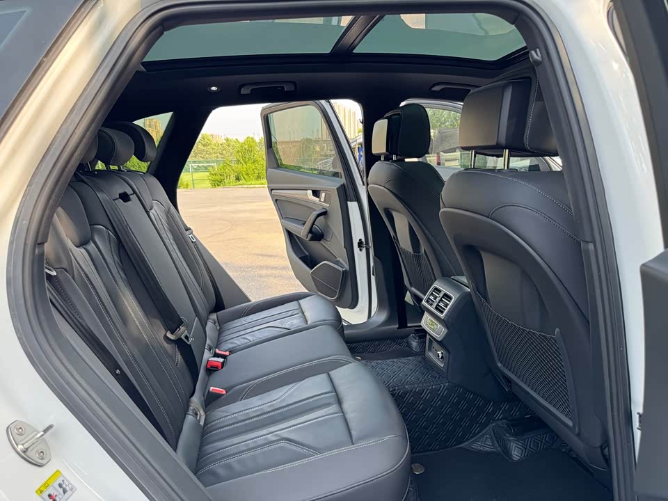 Audi Q5L Audi Q5L