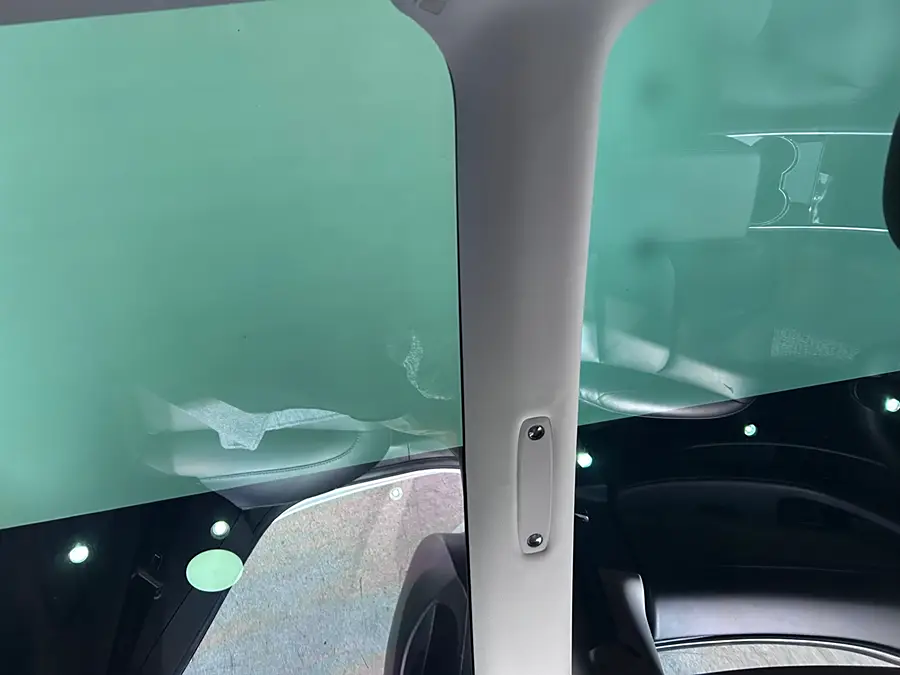 Tesla Model 3 (imported)