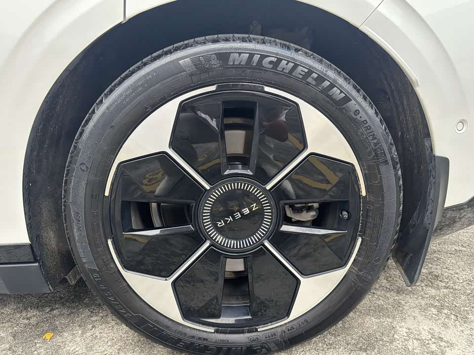 Zeekr 007 Zeekr 007
