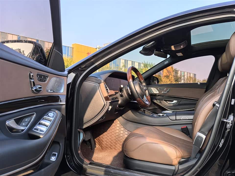 Mercedes-Benz Maybach S-class