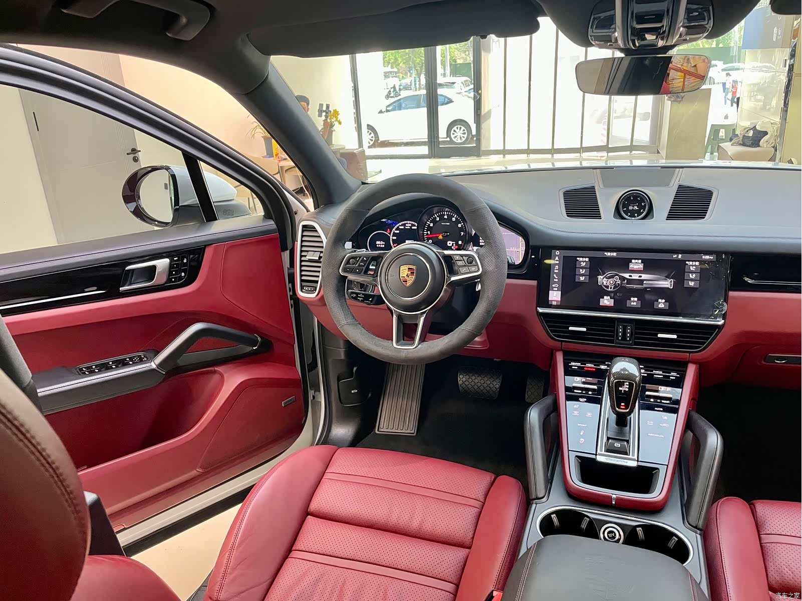 Porsche Cayenne, 2019 14