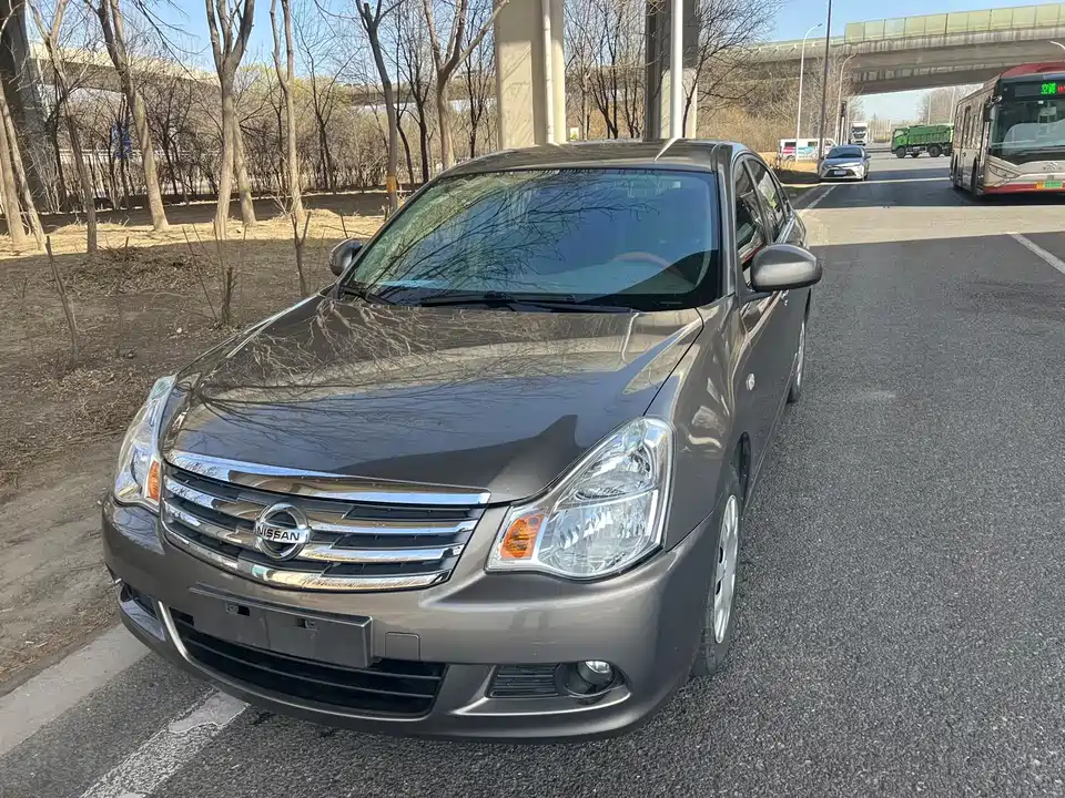 Nissan Xuan Yi
