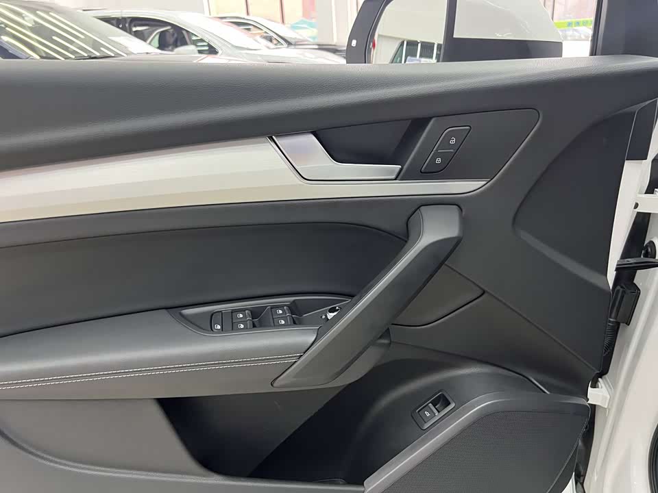 Audi Q5L Audi Q5L