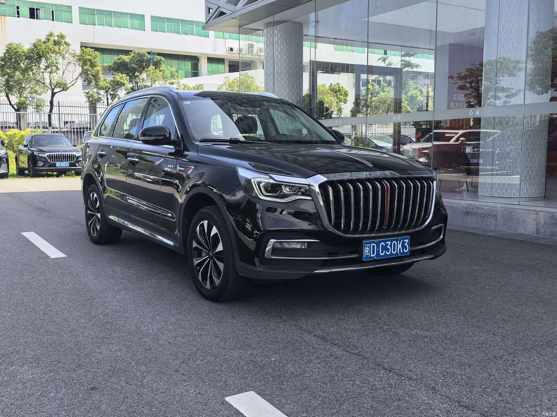 Hongqi HS7, 2022 2