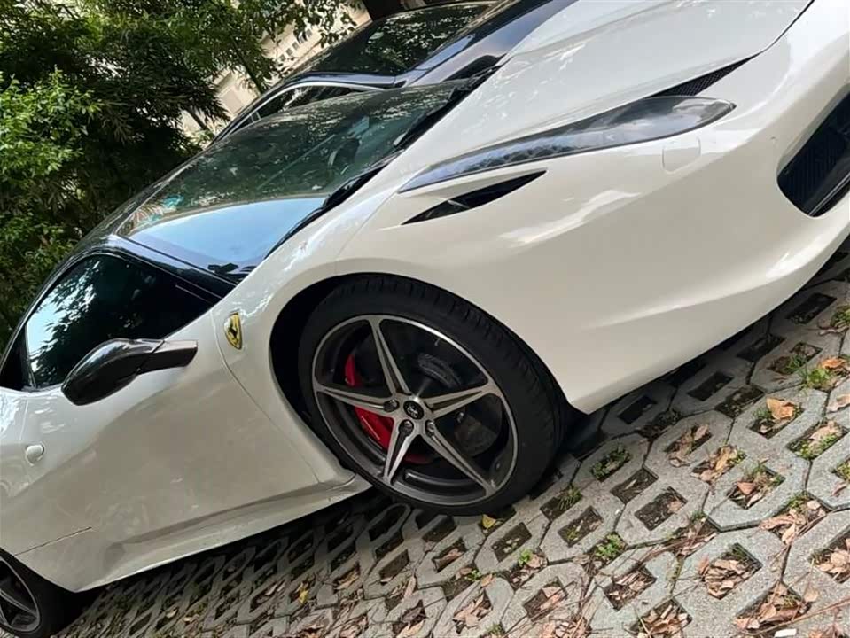 Ferrari 458