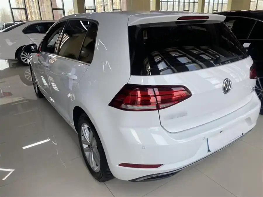 Volkswagen Golf Volkswagen Golf