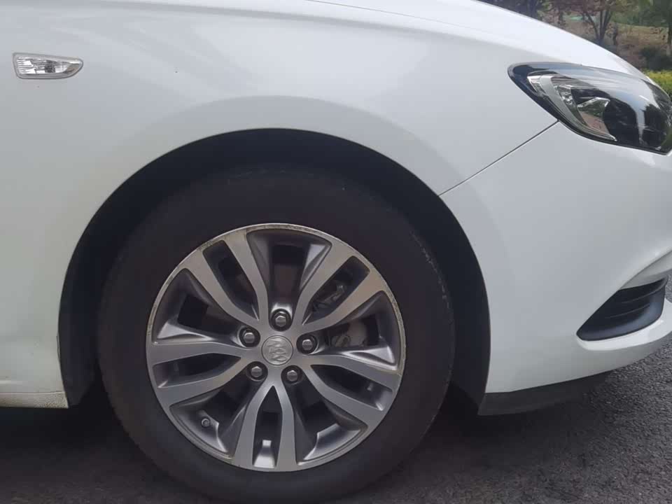 Buick Yinglang Buick Yinglang