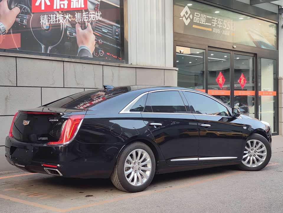 Cadillac XTS