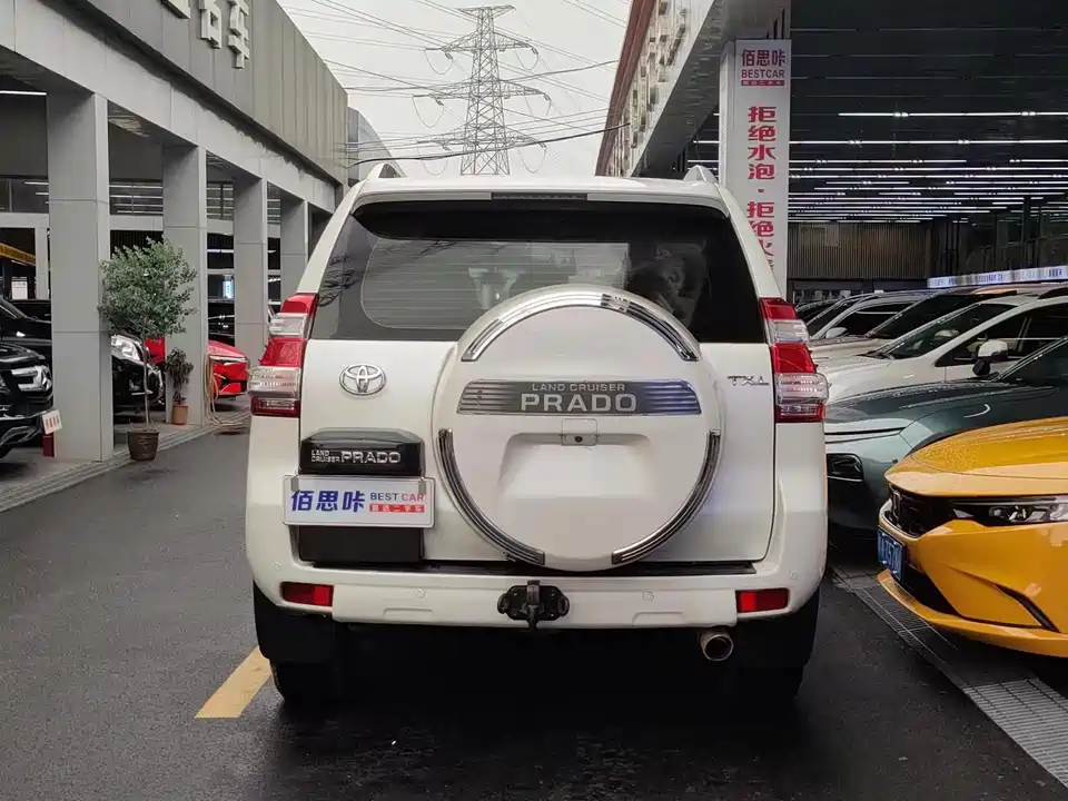 Toyota Prado