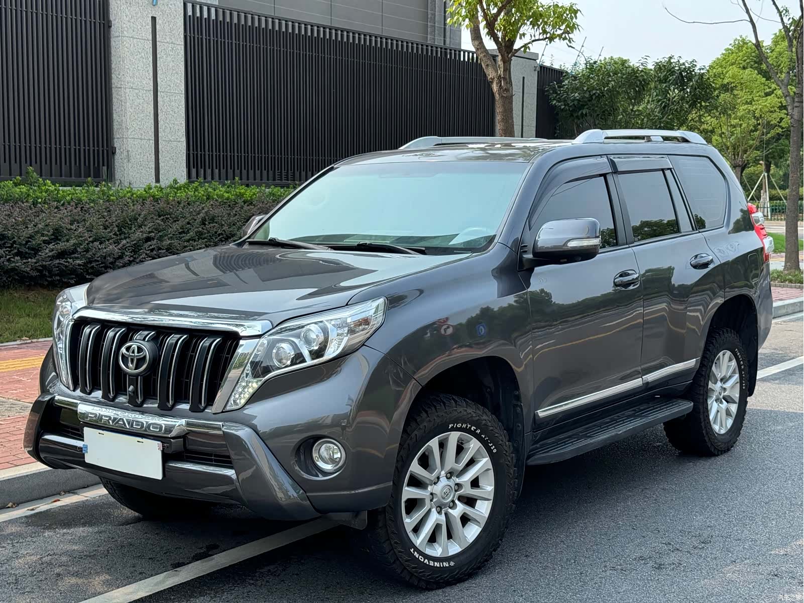 Toyota Prado, 2018 1