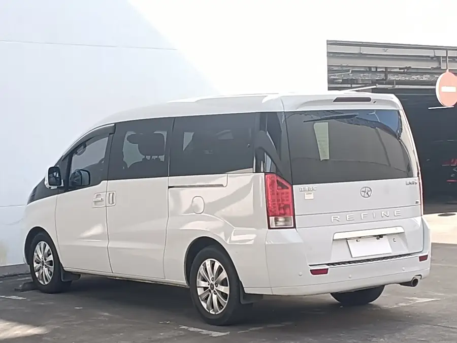 Jiangqi Group Ruifeng M5