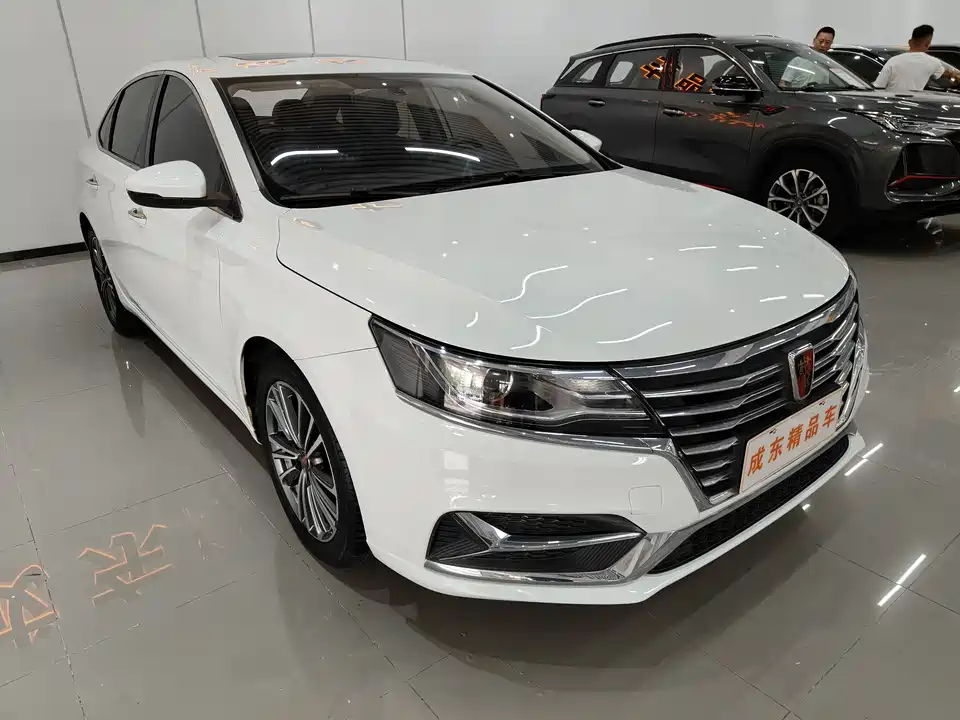 Roewe i6
