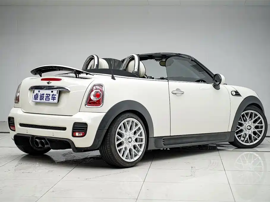 MINI ROADSTER