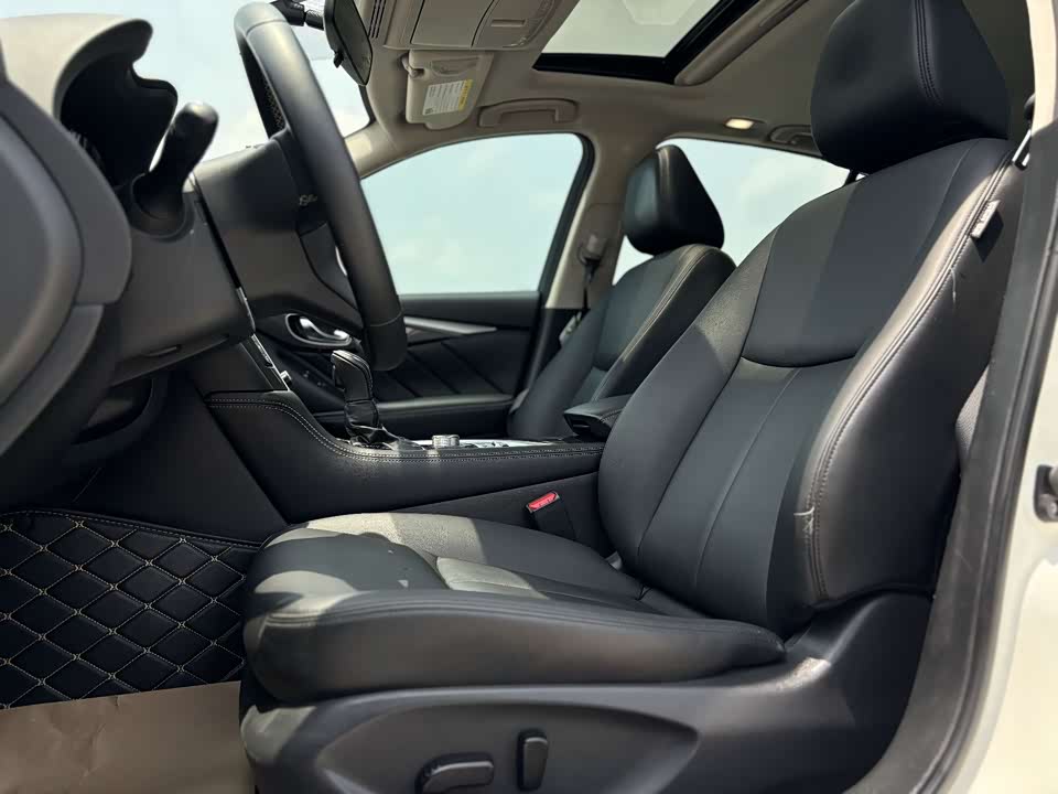 Infiniti Q50L Infiniti Q50L