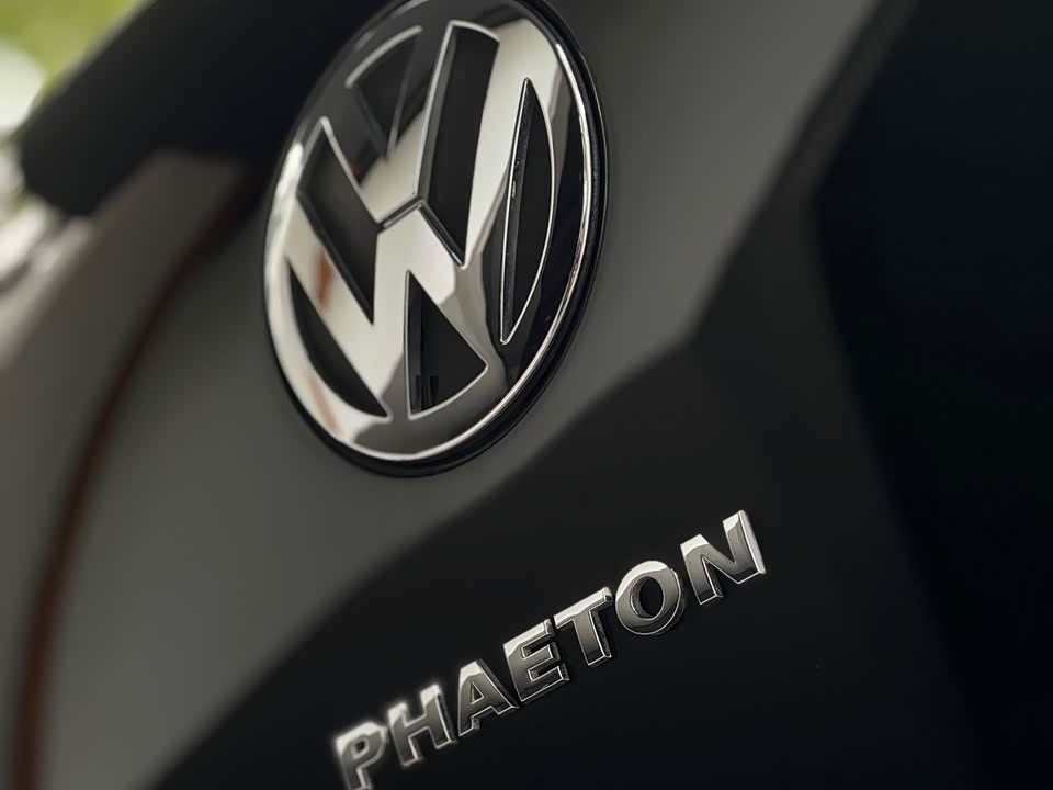 Volkswagen Phaeton