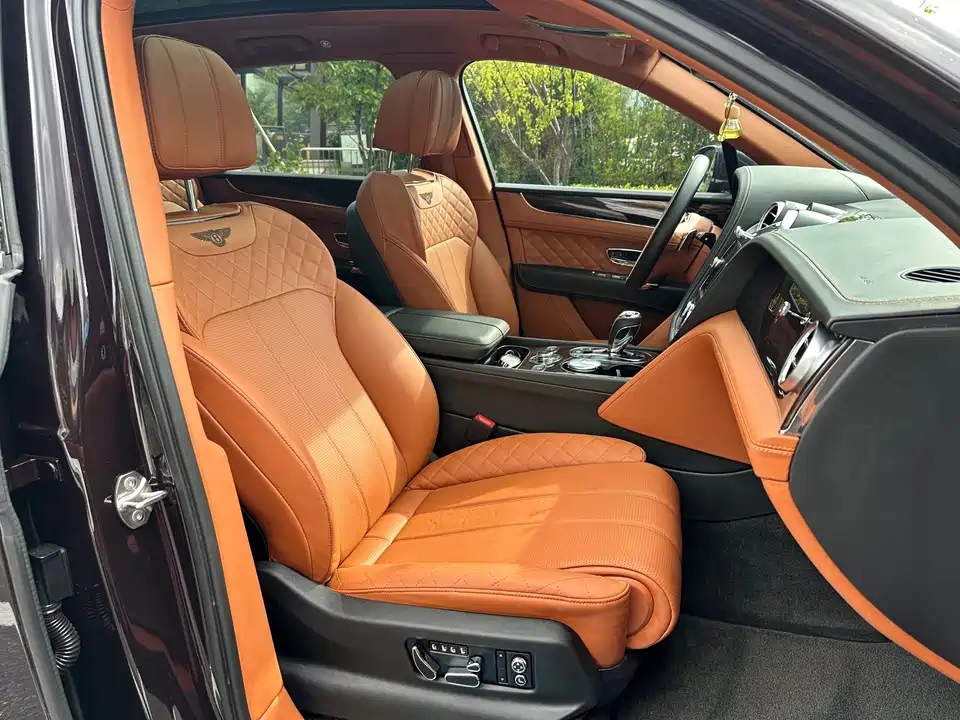 Bentley Tim Yue Bentley Tim Yue