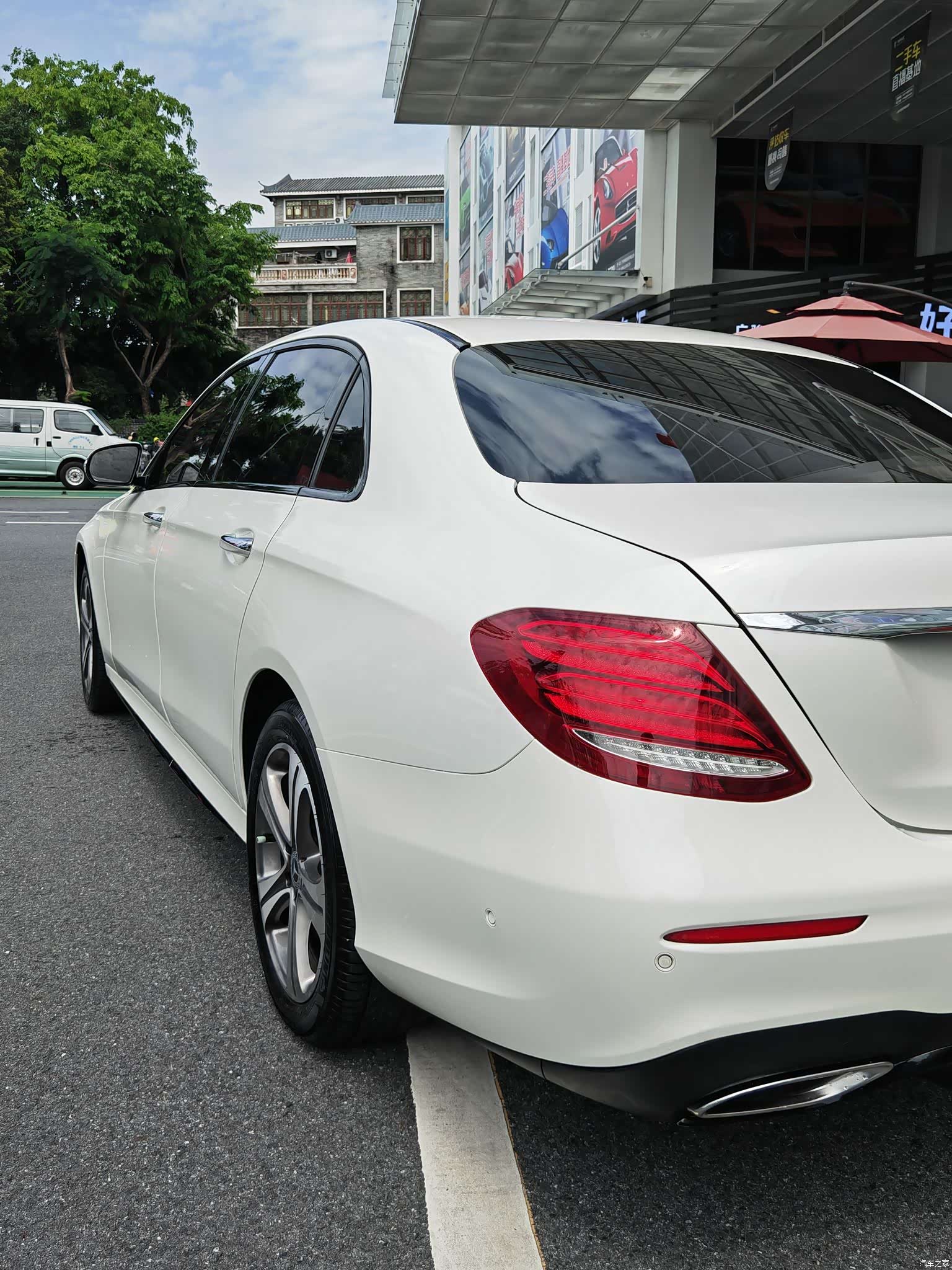 Mercedes-Benz E-Class, 2018 7