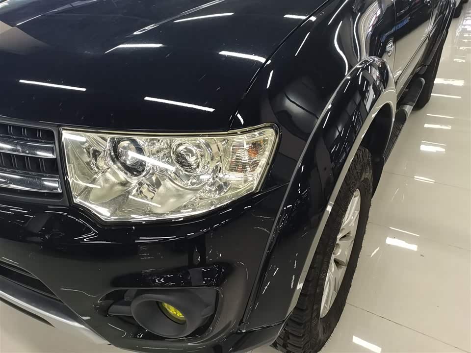 Mitsubishi Pajero Jinchang Mitsubishi Pajero Jinchang