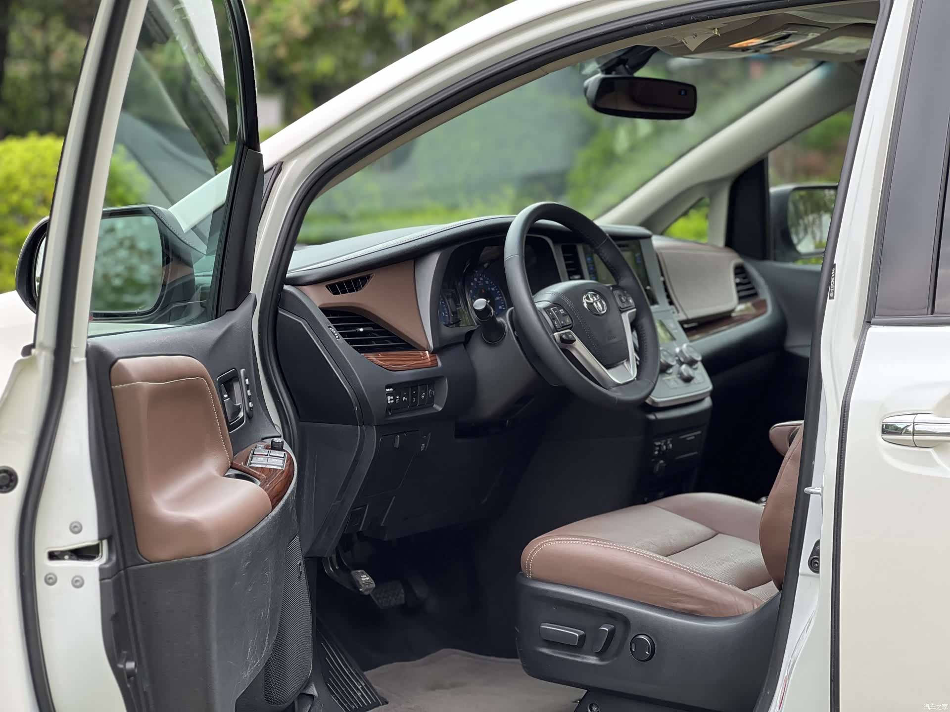 Toyota Sienna, 2017 17