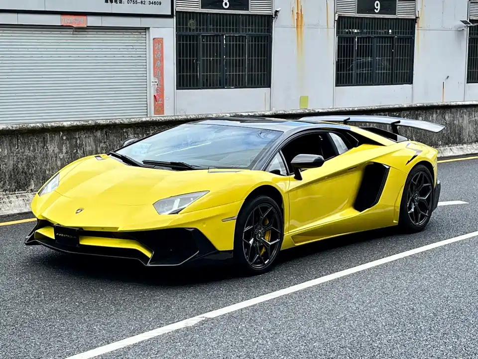 Lamborghini Aventador Lamborghini Aventador