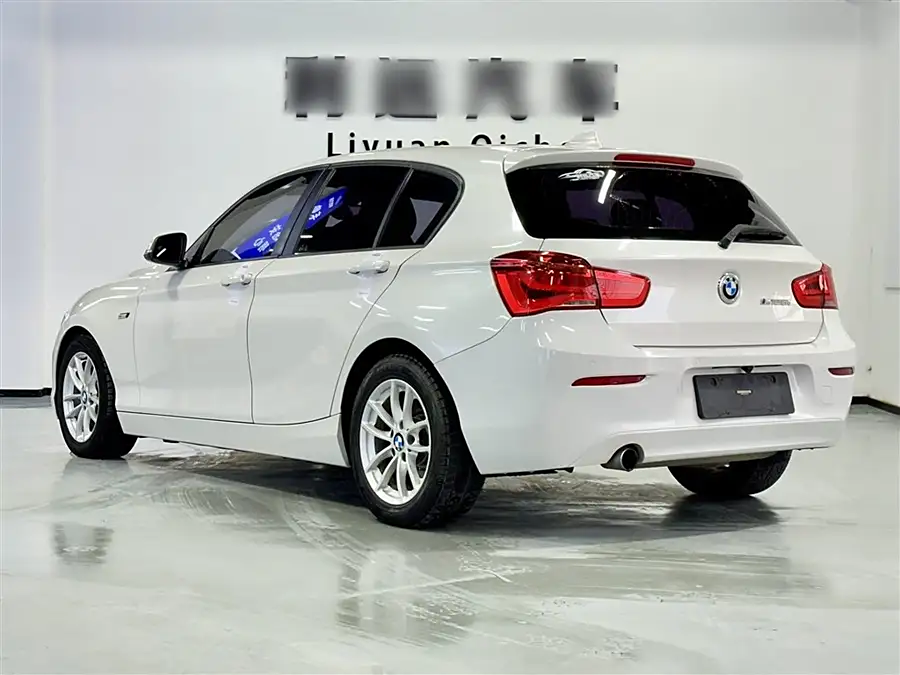 BMW 1 Series (imported)