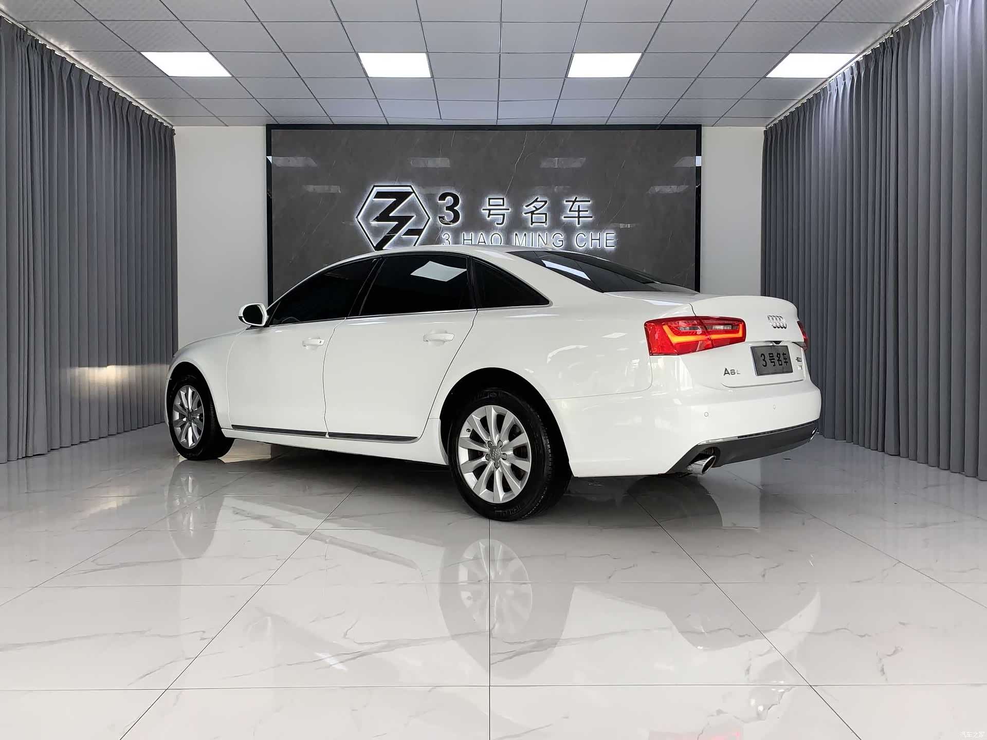 Audi A6L, 2015 все фото