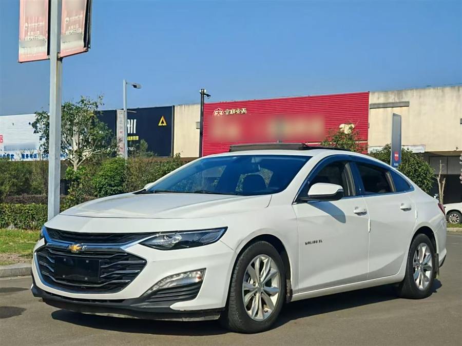 Chevrolet Malibu XL