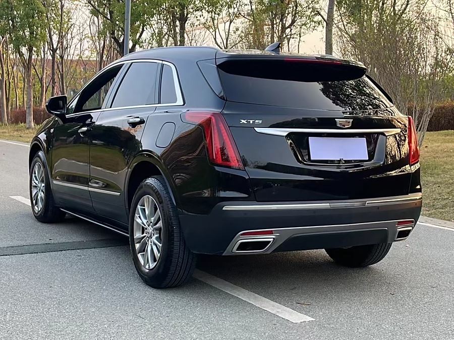 Cadidrack Cadillac XT5