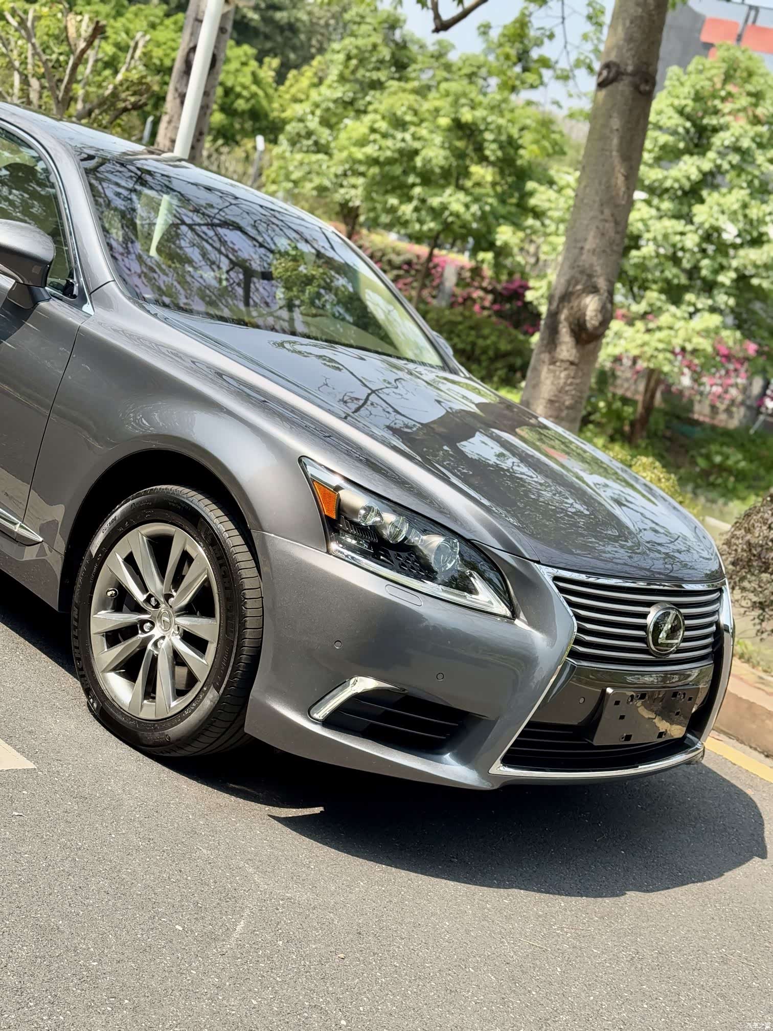 Lexus LS, 2016 10