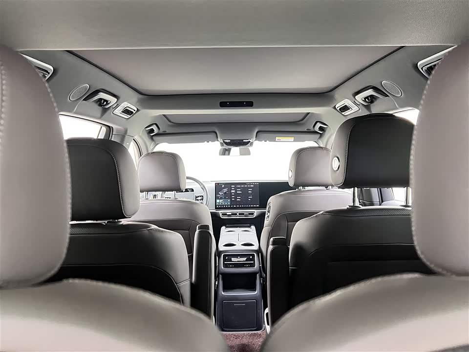 Li Auto Ideal L8 Li Auto Ideal L8