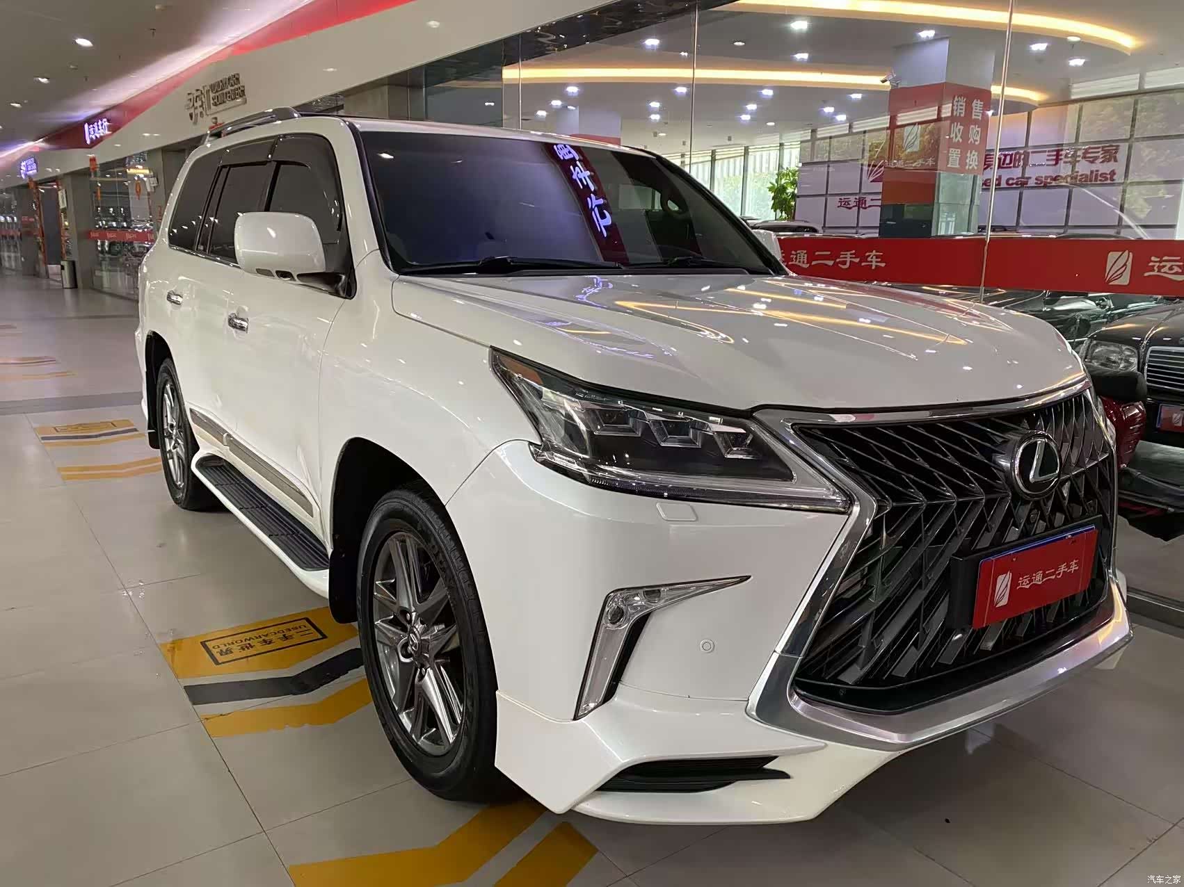 Lexus LX, 2010 2
