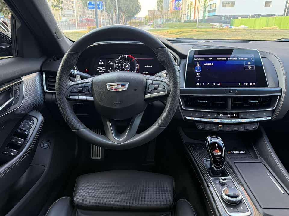 Cadillac CT5