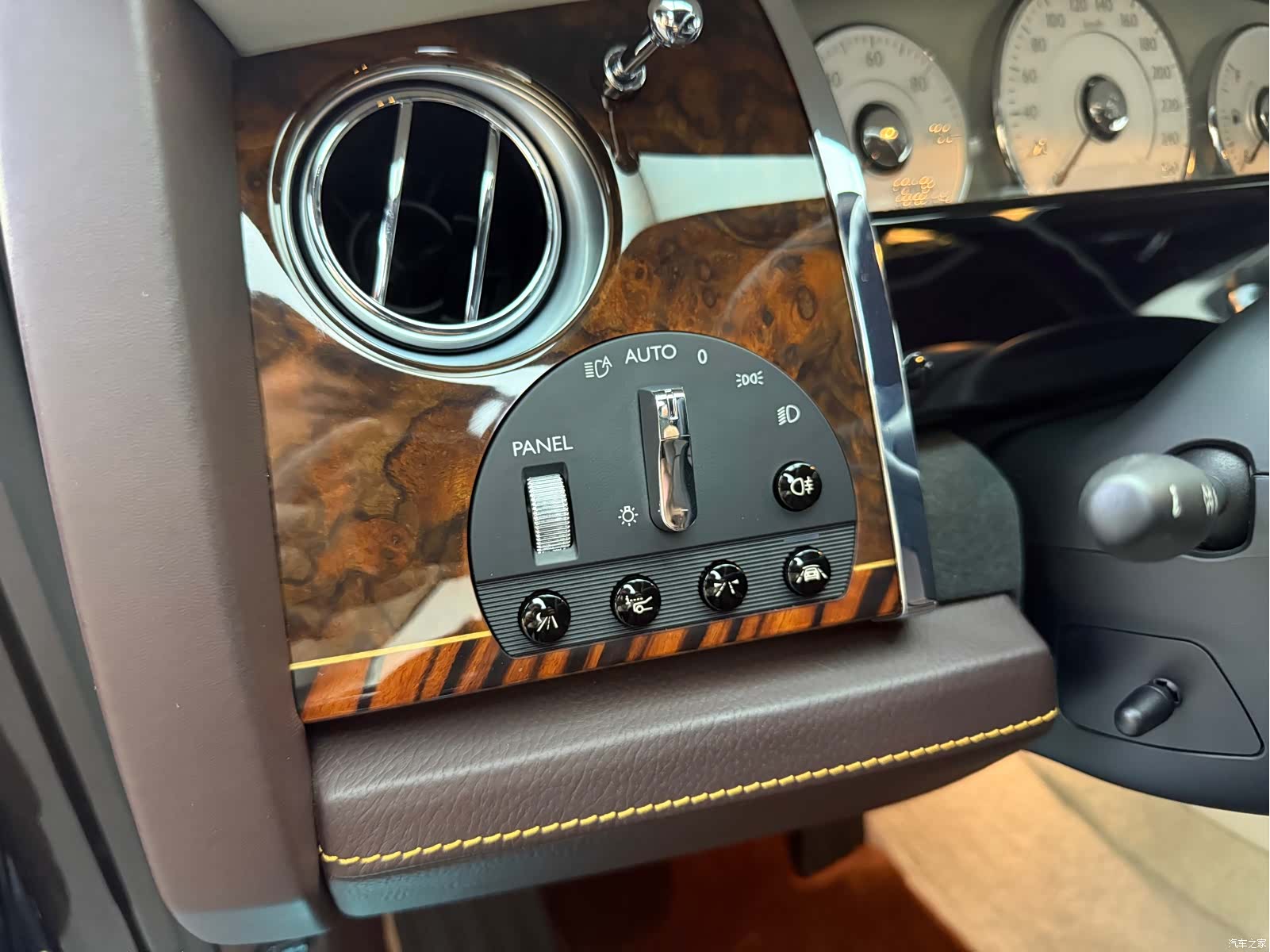 Rolls-Royce Ghost, 2016 14