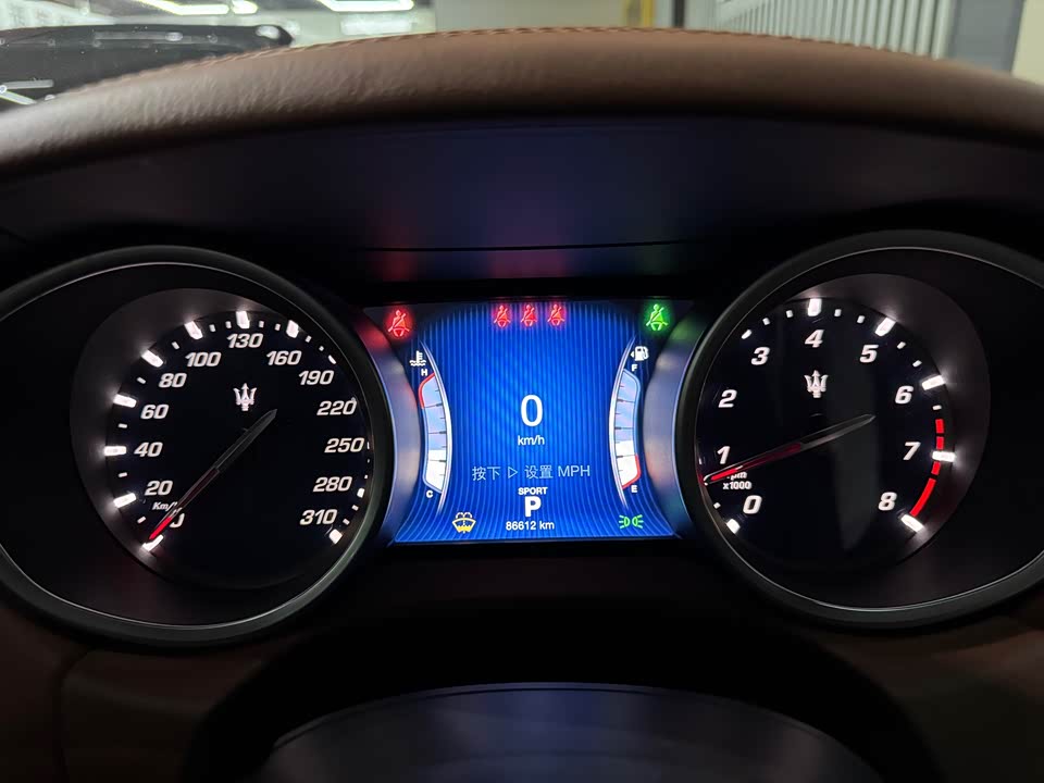 Maserati Ghibli Maserati Ghibli