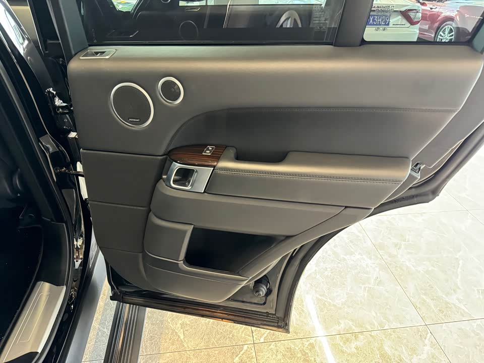 Land Rover Range Rover Land Rover Range Rover