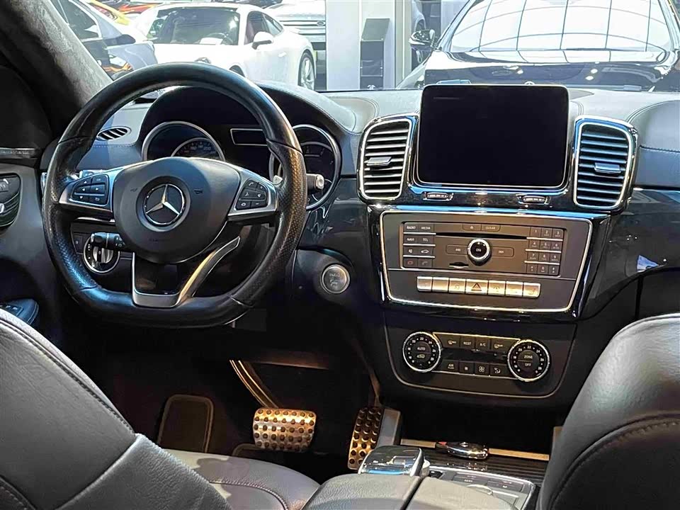 Mercedes-Benz GLE Coupe AMG Mercedes-Benz GLE Coupe AMG