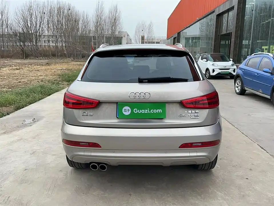 Audi Q3
