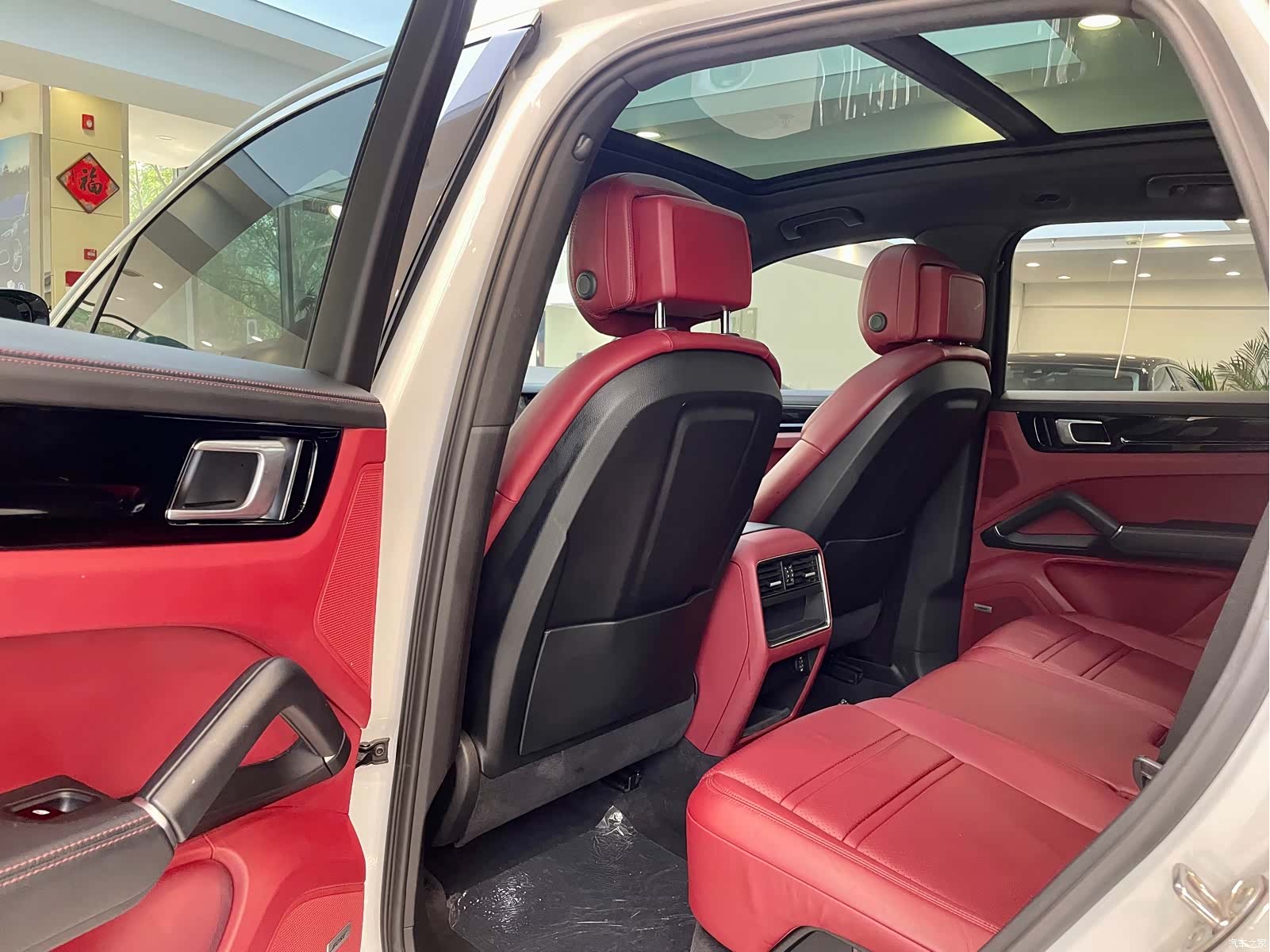 Porsche Cayenne, 2019 9