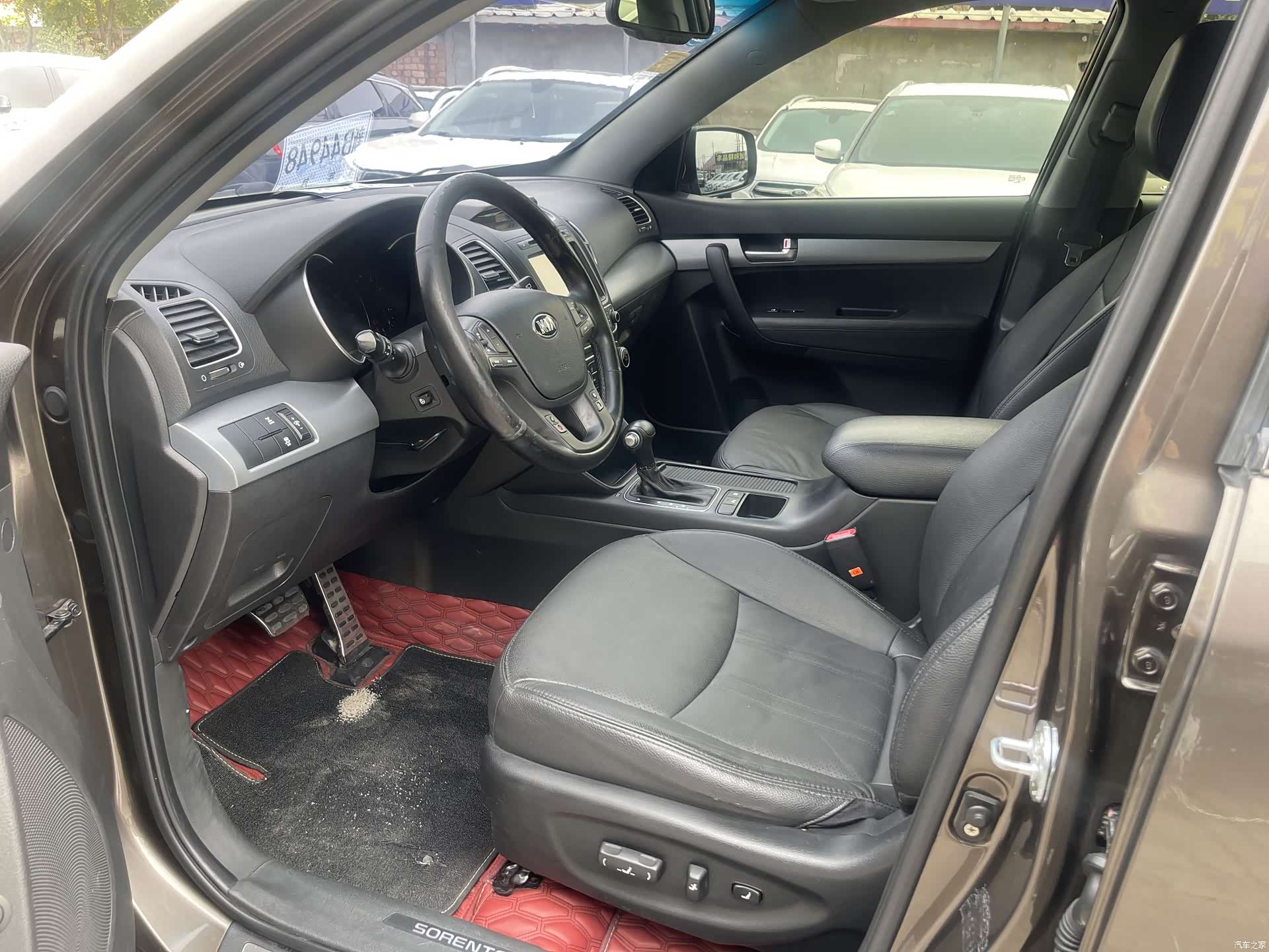 Kia 7, 2013 6