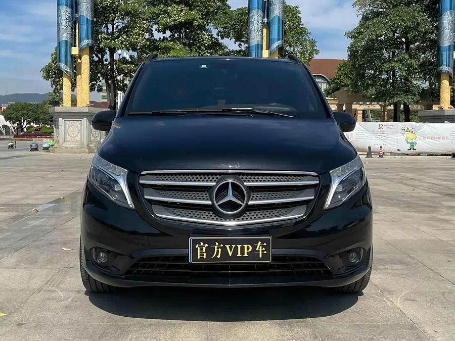 Mercedes Benz Vito